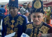 Pemprov Sultra Serahkan Beasiswa ke Pelajar saat Peringatan Hardiknas, Ini Besarannya