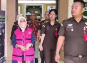 Kejari Tahan Mantan Sekda Kendari yang Terjerat Kasus Dugaan Korupsi