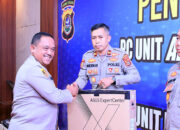 Kapolda Sultra Serahkan 107 Unit PC All In One untuk Unit Intelkam Polsek Jajaran