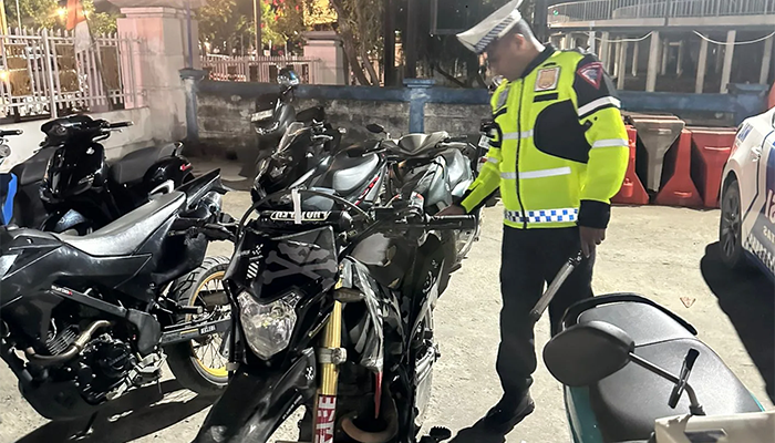 Polisi Amankan 13 Motor Berknalpot Brong di Kawasan MTQ Kendari saat Patroli Malam