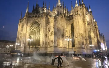 Demo Biaya Hidup Tinggi di Italia Berujung Ricuh, Polisi Tembakkan Gas Air Mata